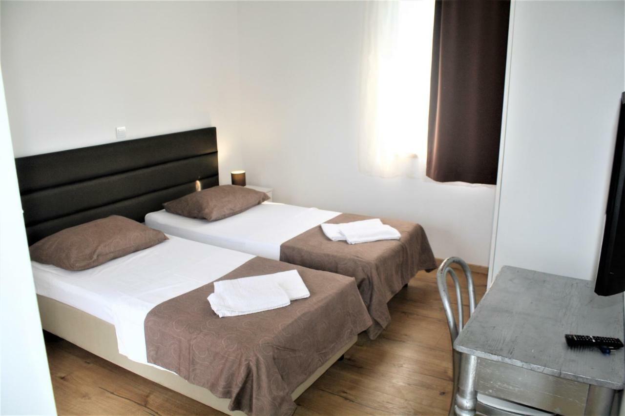 Apartments Villa Sunj Drače Exteriör bild